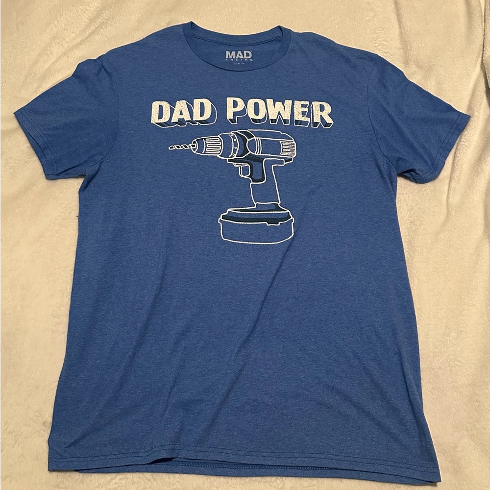MAD Engine vintage style t-shirt size large
